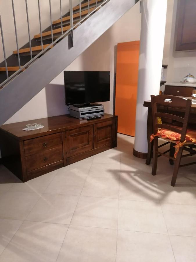 Ferienwohnung Casina Torretta Lucca Exterior foto